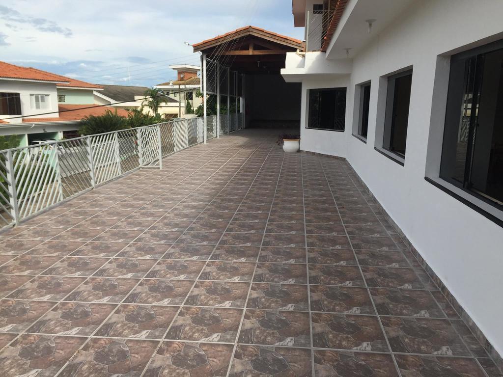 Casablanca Pousada Águas de São Pedro Bagian luar foto